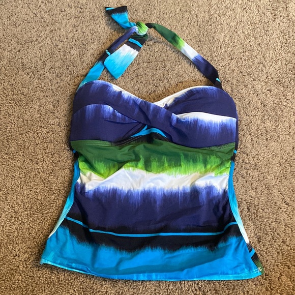 Tommy Bahama size medium padded tankini top - Picture 1 of 6